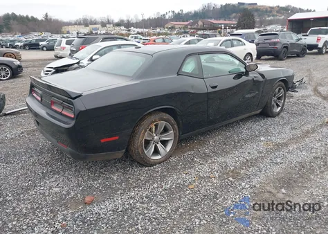 2019 Dodge Challenger Sxt z USA, uszkodzony, nr VIN 2C3CDZAG3KH675166